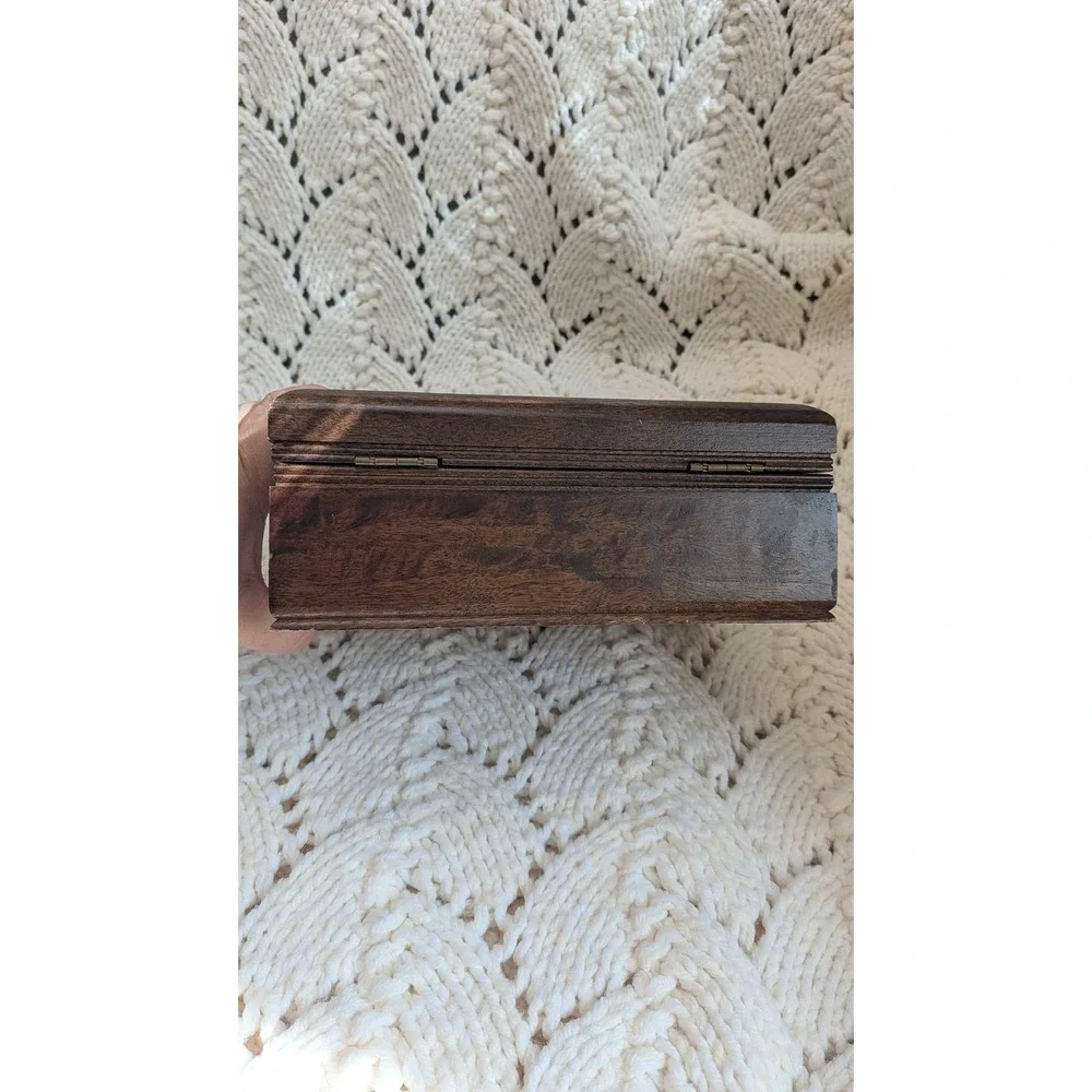 N/A vintage wooden